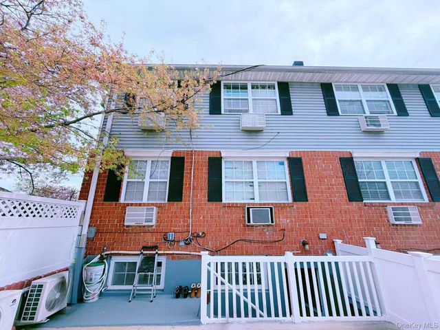 8296 Country Pointe Circle, Queens Village, NY 11427
