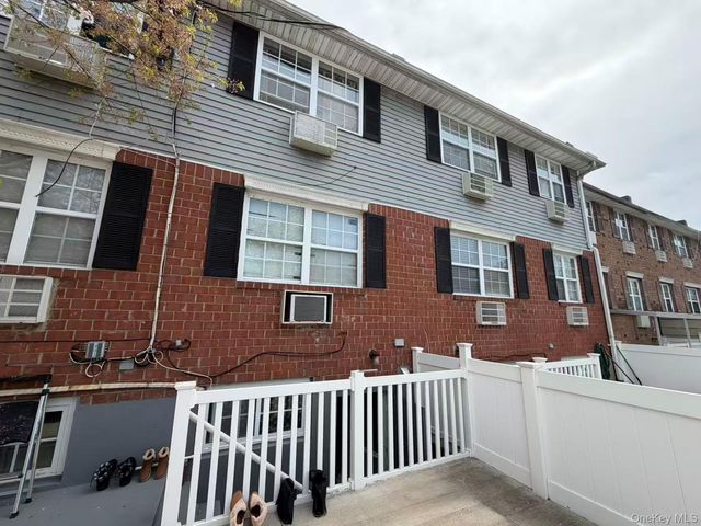 8296 Country Pointe Circle, Queens Village, NY 11427