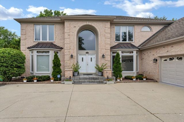 1922 Deercrest Lane, Northbrook, IL 60062