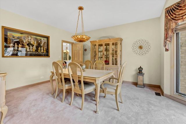 1922 Deercrest Lane, Northbrook, IL 60062