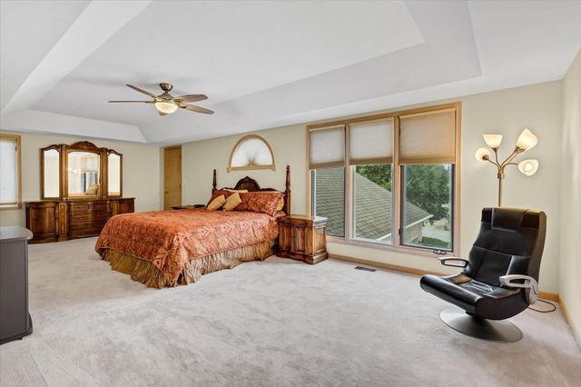 1922 Deercrest Lane, Northbrook, IL 60062