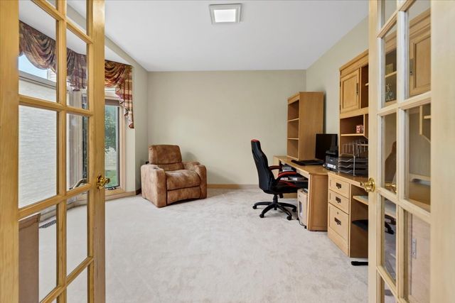 1922 Deercrest Lane, Northbrook, IL 60062