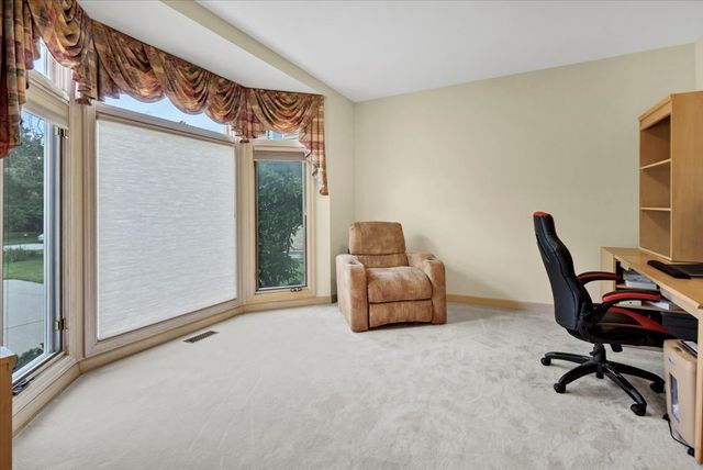 1922 Deercrest Lane, Northbrook, IL 60062