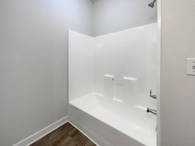 3545 Barkers Mill Rd, Clarksville, TN 37042