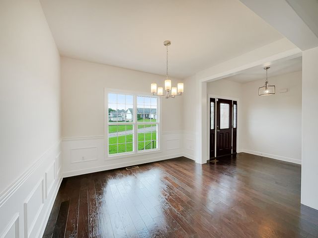 3545 Barkers Mill Rd, Clarksville, TN 37042