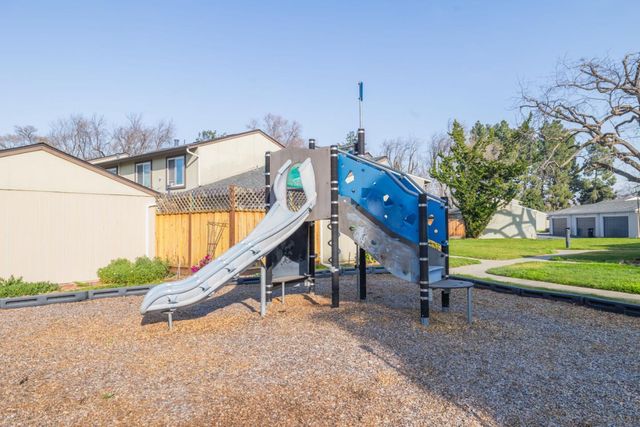 2005 Quadros Lane, San Jose, CA 95131