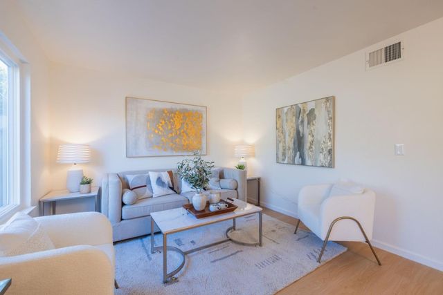 2005 Quadros Lane, San Jose, CA 95131