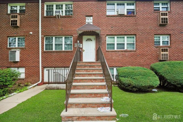 345 College Drive, Edison, NJ 08817