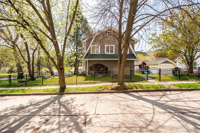 350 Hutchinson Boulevard, Mount Vernon, NY 10552