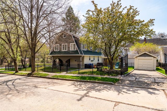 350 Hutchinson Boulevard, Mount Vernon, NY 10552