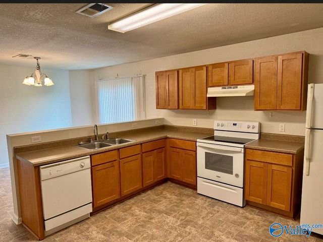 113 Lockport Drive, Harvest, AL 35749