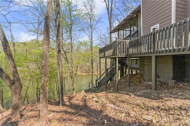 307 Eagle Overlook Drive, Dahlonega, GA 30533