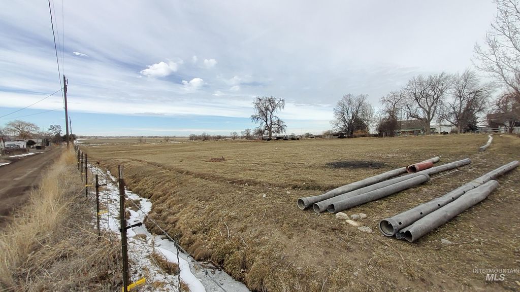 654 Washington St. South, Twin Falls, ID 83301 photo 3