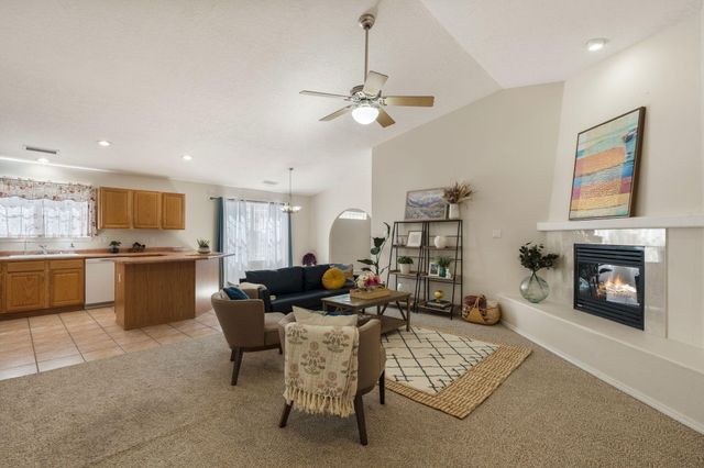 6612 Ladrillo Place NE, Albuquerque, NM 87113