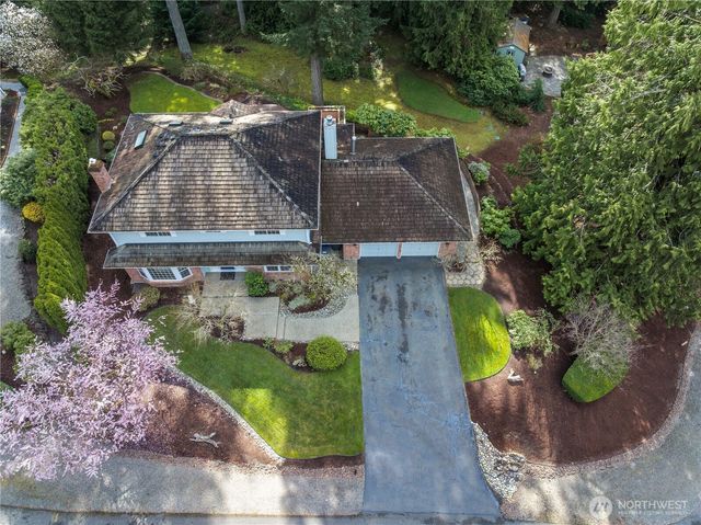 24229 NE 7th Place, Sammamish, WA 98074
