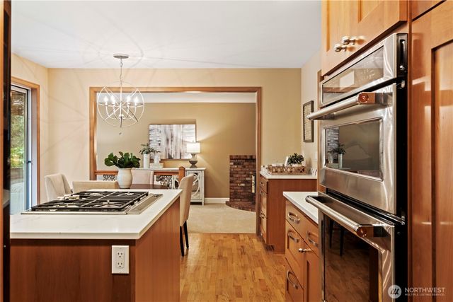 24229 NE 7th Place, Sammamish, WA 98074