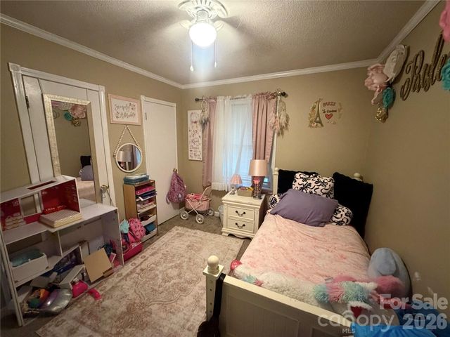 1104 Hillcrest Drive L 34, Cherryville, NC 28021