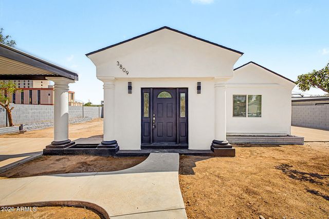 3809 E TAYLOR Street, Phoenix, AZ 85008