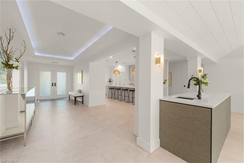 1146 Golden Olive CT, SANIBEL, FL 33957 — photo 5
