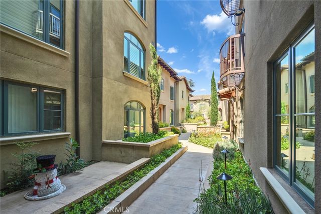 168 S Sierra Madre Boulevard 113, Pasadena, CA 91107