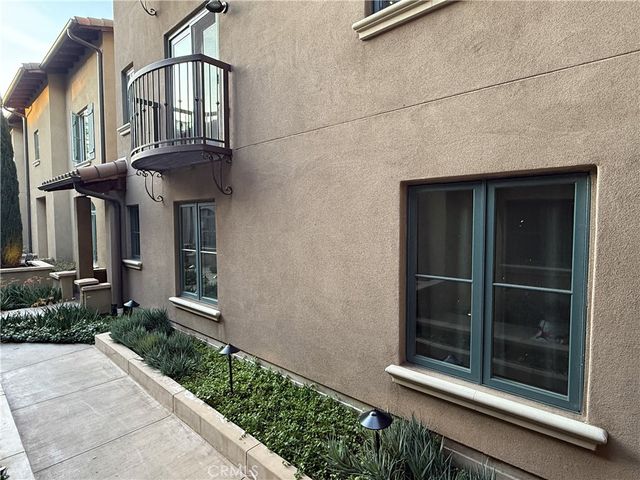 168 S Sierra Madre Boulevard 113, Pasadena, CA 91107