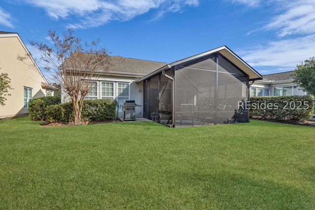 3 Clover Dr, Bluffton, SC 29909