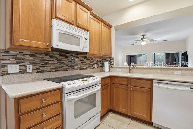 3 Clover Dr, Bluffton, SC 29909