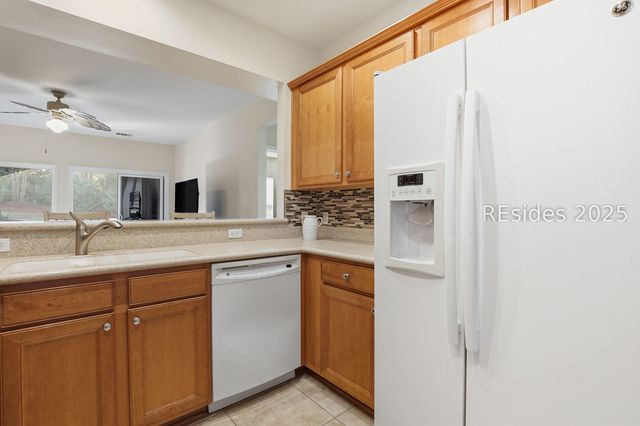 3 Clover Dr, Bluffton, SC 29909