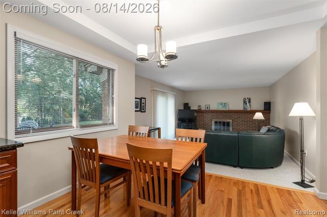346 Folkstone Court, Troy, MI 48085