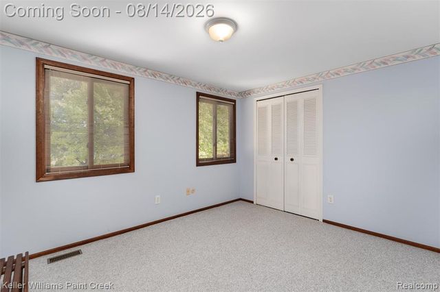 346 Folkstone Court, Troy, MI 48085