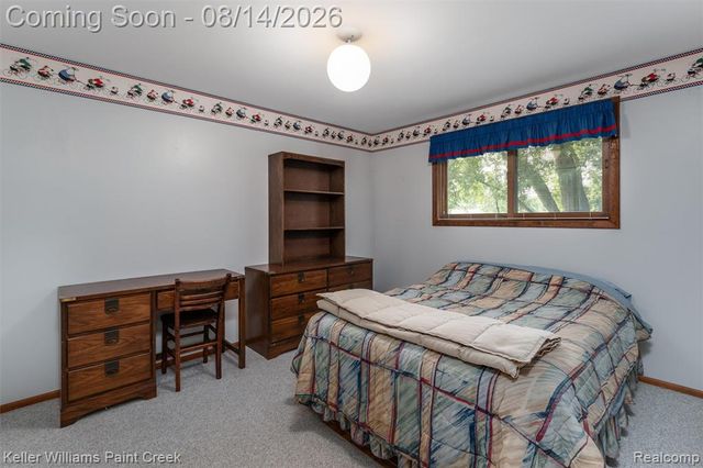346 Folkstone Court, Troy, MI 48085