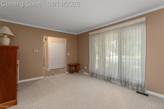 346 Folkstone Court, Troy, MI 48085
