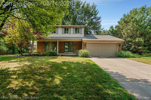 346 Folkstone Court, Troy, MI 48085