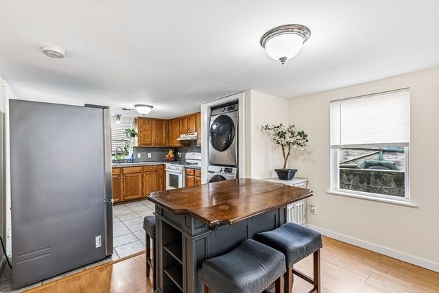 126 Ocean View Ave, Swansea, MA 02777