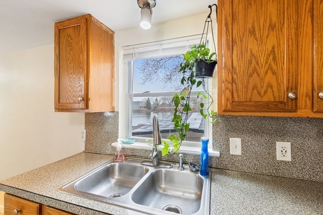 126 Ocean View Ave, Swansea, MA 02777