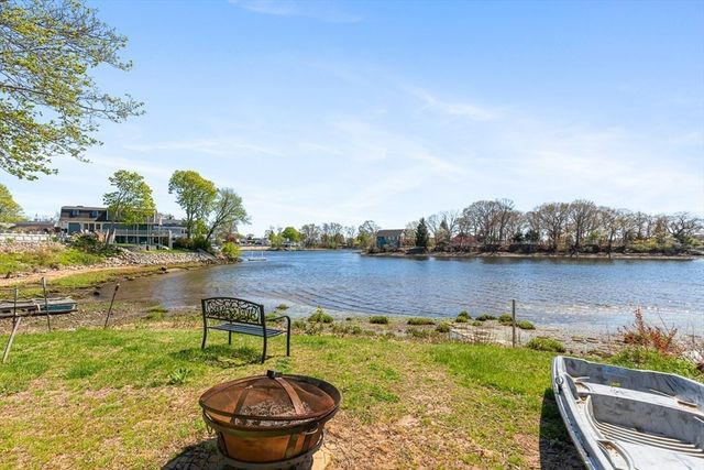 126 Ocean View Ave, Swansea, MA 02777