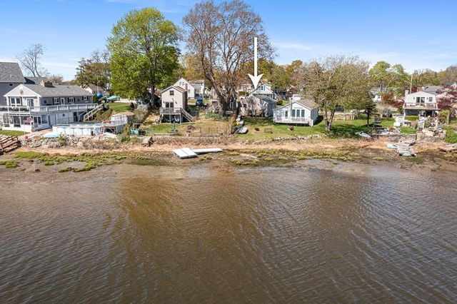 126 Ocean View Ave, Swansea, MA 02777