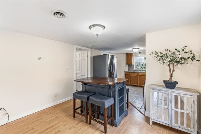 126 Ocean View Ave, Swansea, MA 02777
