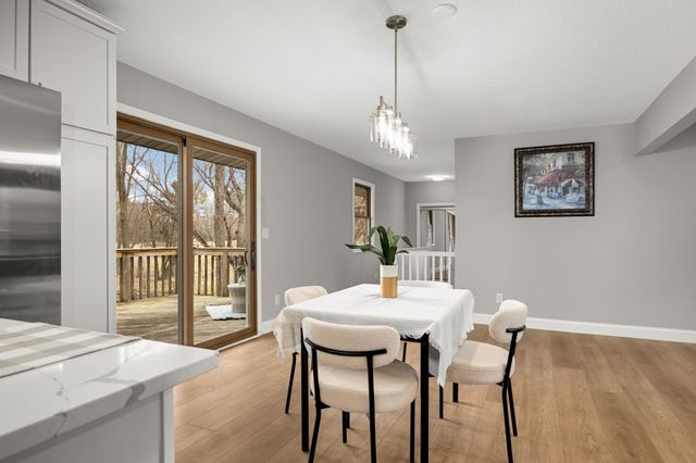 11004 Oak Knoll Terrace N, Hopkins, MN 55305