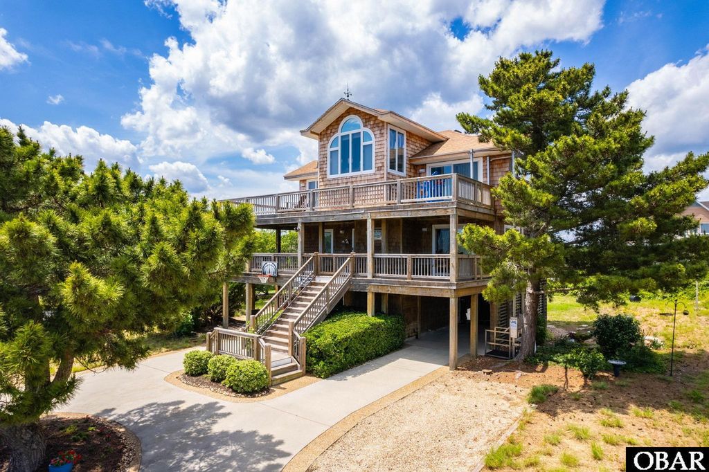 Image 1 of property listing at 100 Pintail Drive Lot 160, Duck, NC 27949