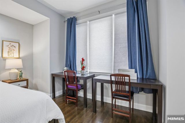 10 Glen Street, Cliffside Park, NJ 07010