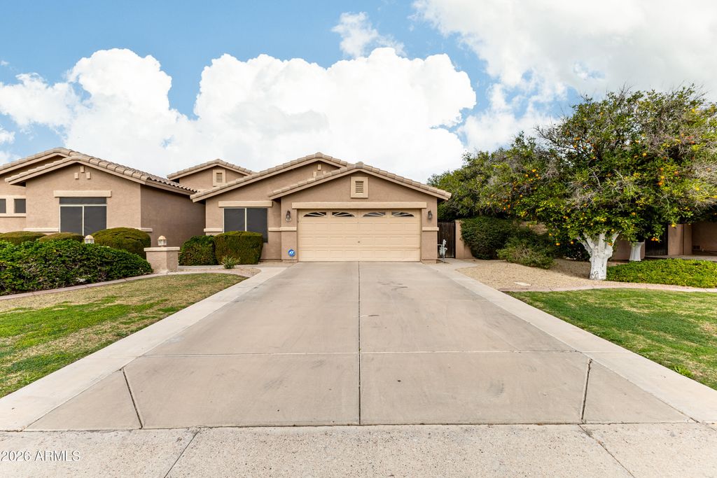4556 E Downing Street, Mesa, AZ 85205