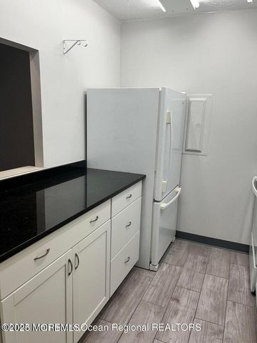 480 Ocean Avenue 8G, Long Branch, NJ 07740