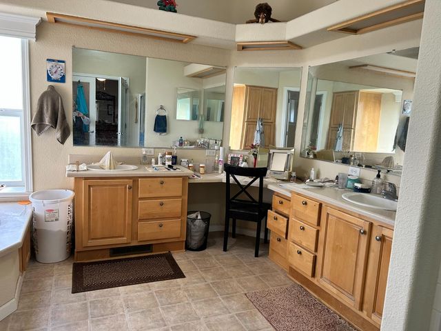 6651 Gallagher Rd, Pilot Hill, CA 95664