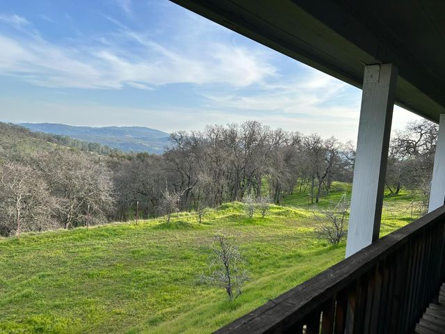 6651 Gallagher Rd, Pilot Hill, CA 95664