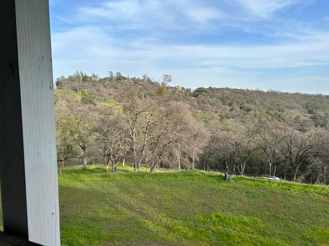 6651 Gallagher Rd, Pilot Hill, CA 95664