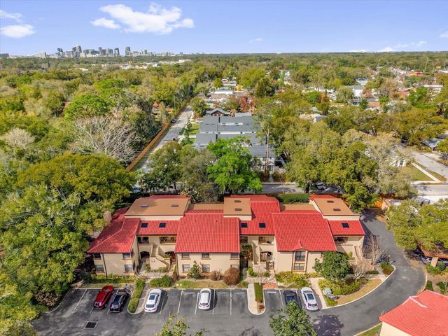 1313 LAKE WILLISARA CIRCLE 1313, Orlando, FL 32806