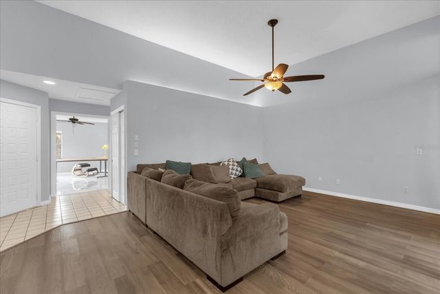 1313 LAKE WILLISARA CIRCLE 1313, Orlando, FL 32806