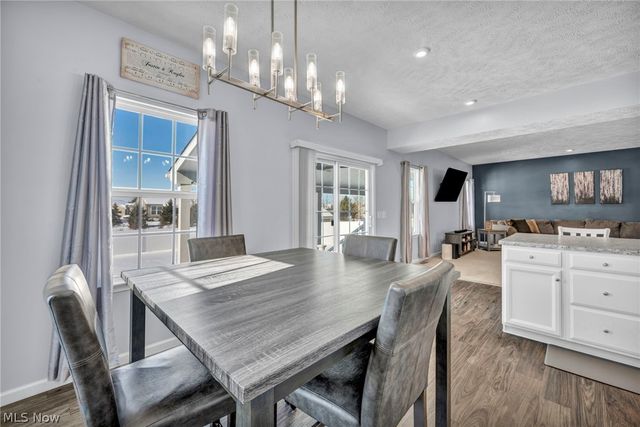 9216 Nash Lane, North Ridgeville, OH 44039