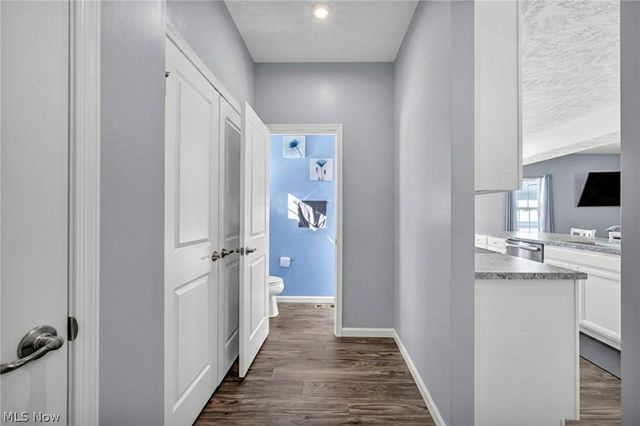 9216 Nash Lane, North Ridgeville, OH 44039